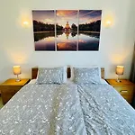 Angies Marina Apartment, Includes 2 Free Passes For The Marina Pool Lejlighed *