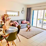 Lejlighed Angies Marina Apartment, Includes 2 Free Passes For The Marina Pool Lagos