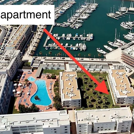 Angies Marina Apartment, Includes 2 Free Passes For The Marina Pool Lagos