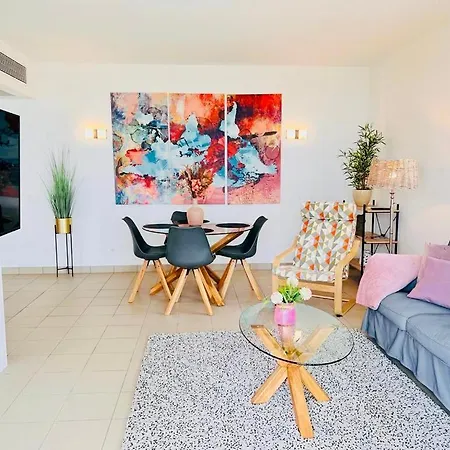 Appartamento Angies Marina Apartment, Includes 2 Free Passes For The Marina Pool