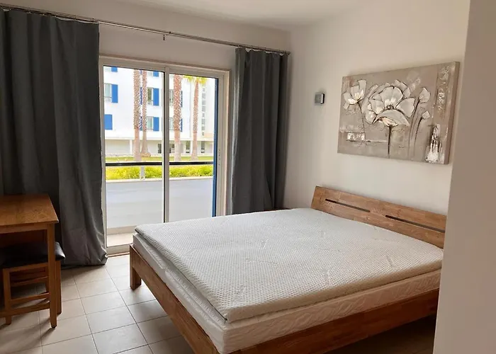 Apartmán Angies Marina Apartment, Includes 2 Free Passes For The Marina Pool *