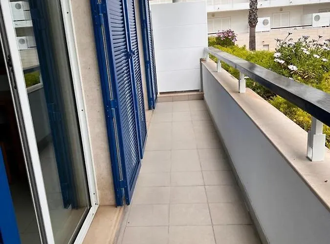 Apartment Angies Marina Apartment, Includes 2 Free Passes For The Marina Pool *