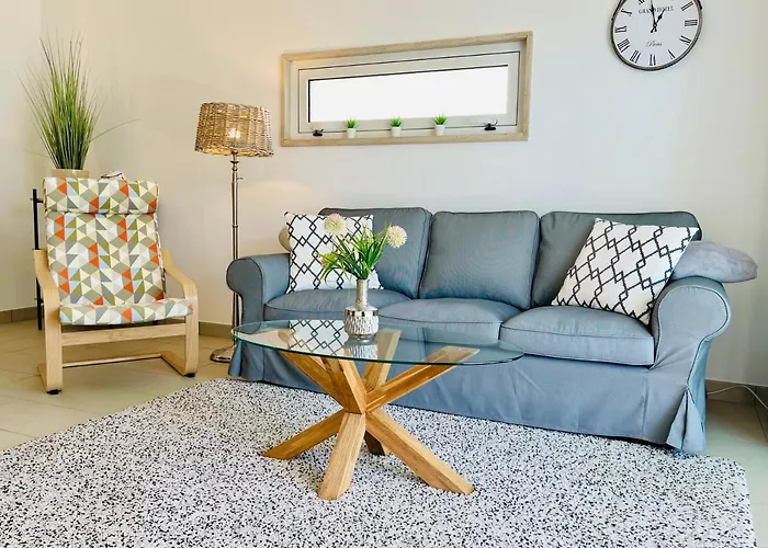 Angies Marina Apartment, Includes 2 Free Passes For The Marina Pool Apartamento *