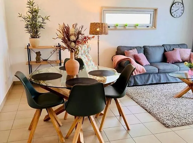 Angies Marina Apartment, Includes 2 Free Passes For The Marina Pool *